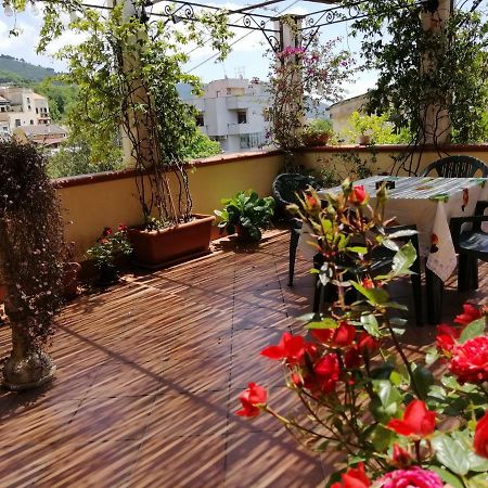 B&B Moscani Salerno Eksteriør bilde